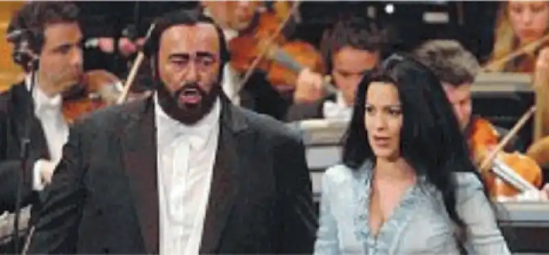 angela gheorgiu pavarotti