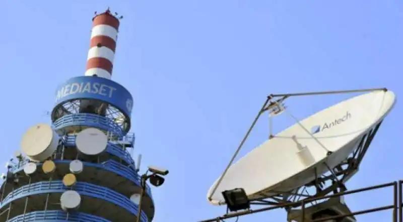 antenne mediaset ei towers