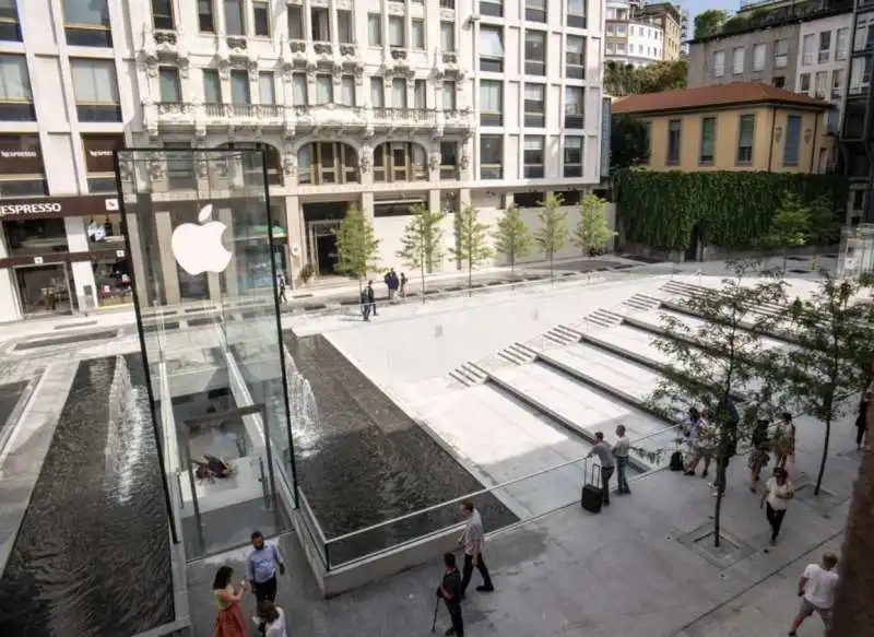 apple store milano 21