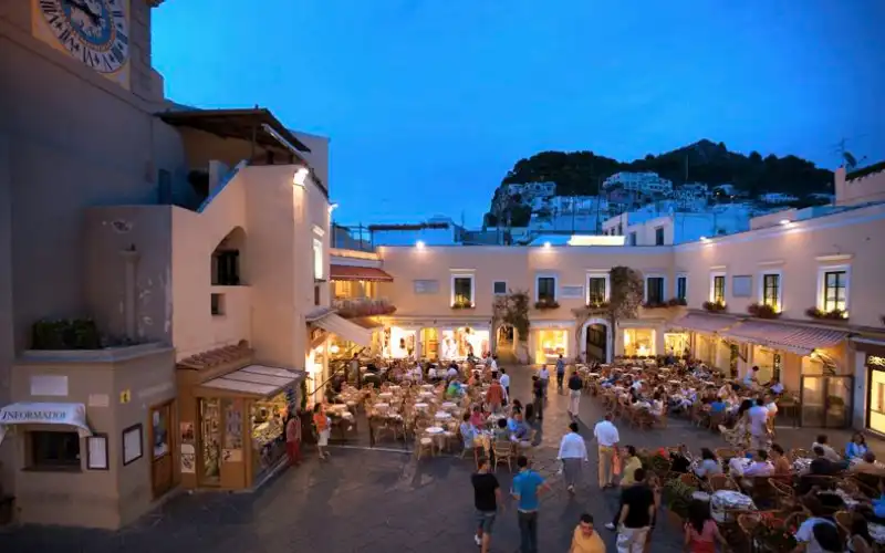 capri piazzetta