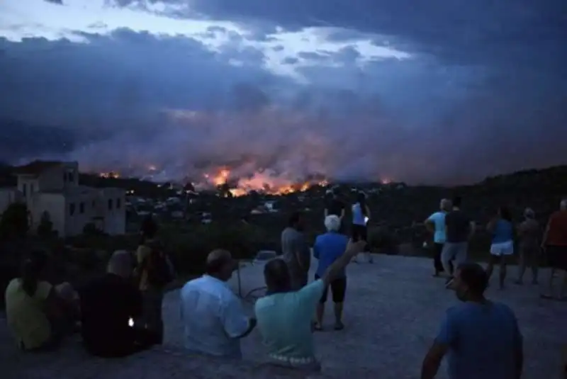 incendi grecia 14