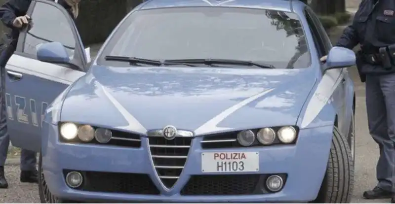 POLIZIA