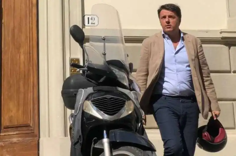 RENZI DAL NOTAIO PER LA NUOVA VILLA