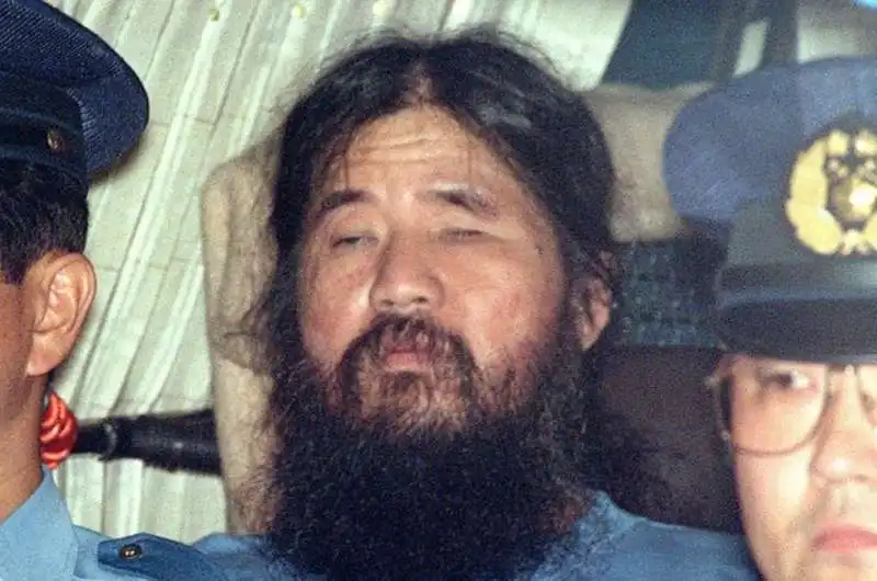 shoko asahara 1