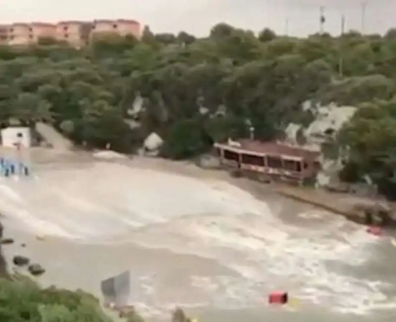 tsunami maiorca e minorca 9