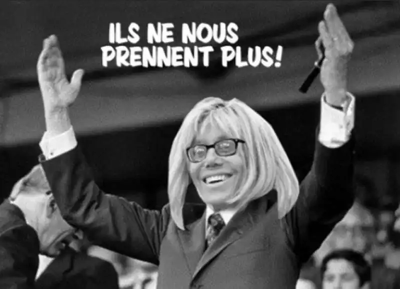 tweet e meme dopo la finale del mondiale francia croazia   brigitte macron come pertini