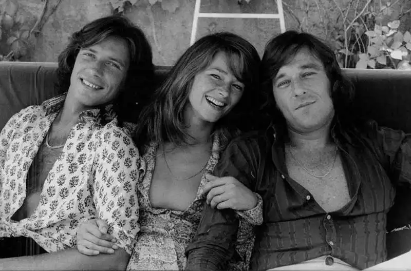 1971   charlotte rampling e il menage a trois con bryan southcombe e randall laurence