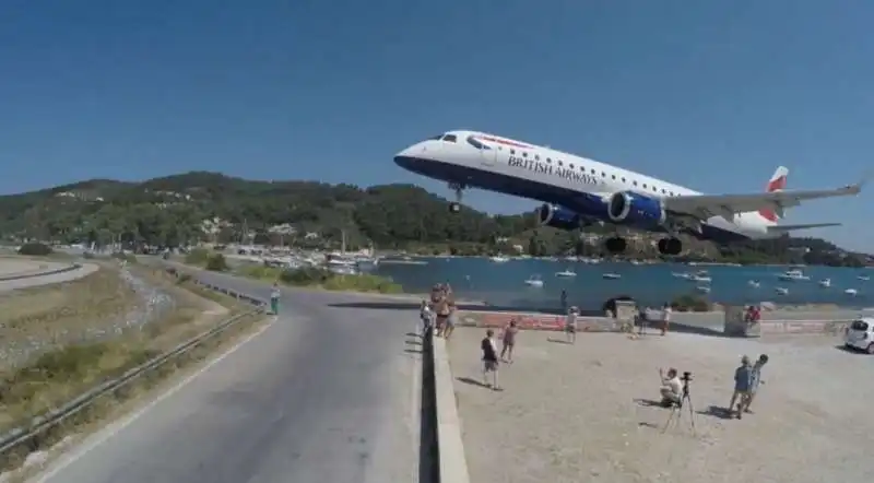 aeroporto skiathos  3