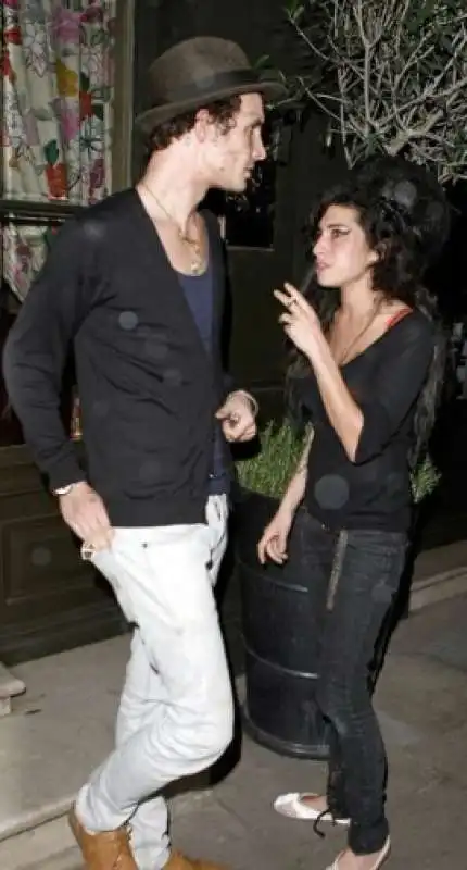 amy winehouse e blake fielder civil 9