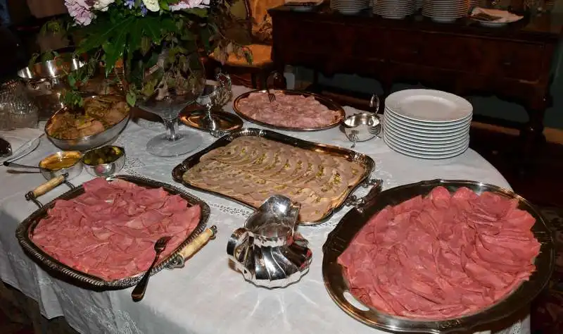 buffet per gli ospiti