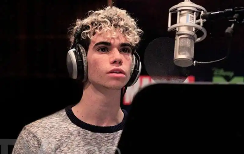 cameron boyce 5