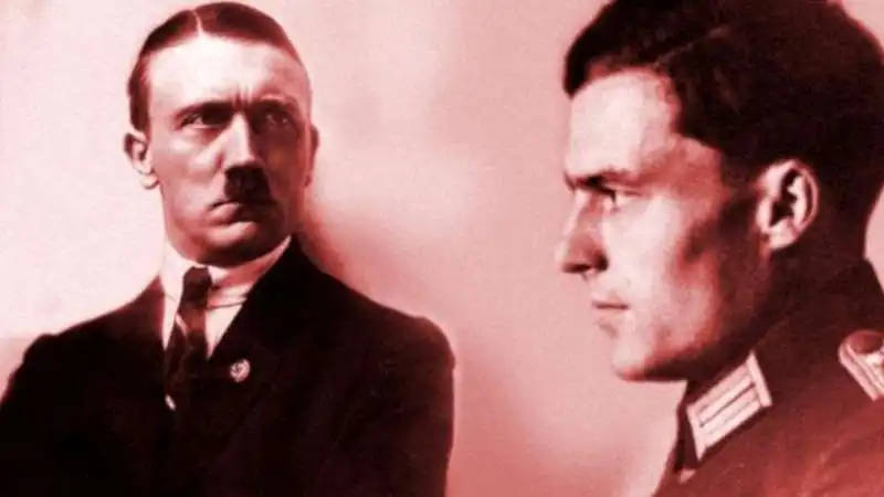 Claus von Stauffenberg e Hitler 