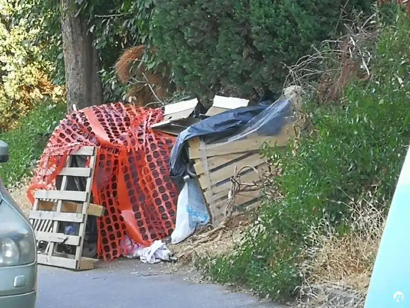 degrado al giardino degli aranci di roma 3