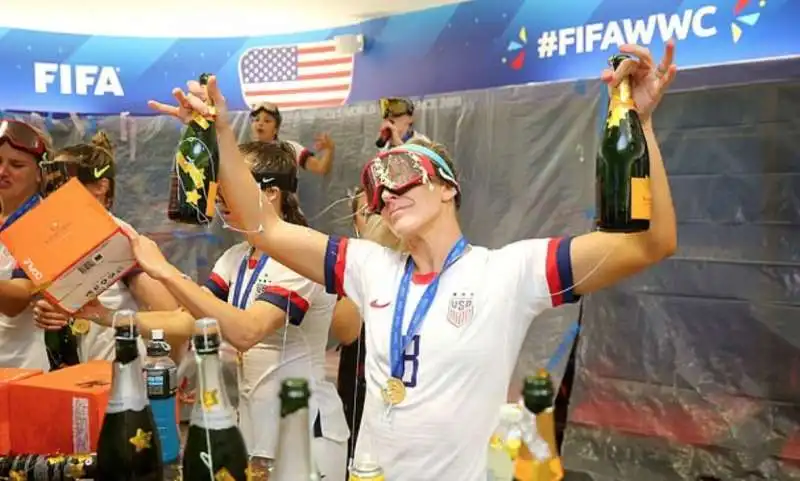 i festeggiamenti delle ragazze usa 5