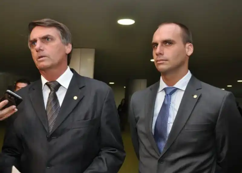 jair e eduardo bolsonaro 