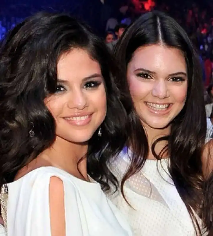 kendall jenner e selena gomez 1