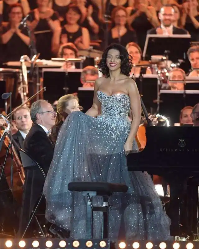 khatia buniatishvili 25