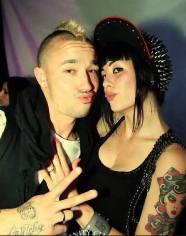  NAINGGOLAN e claudia lai