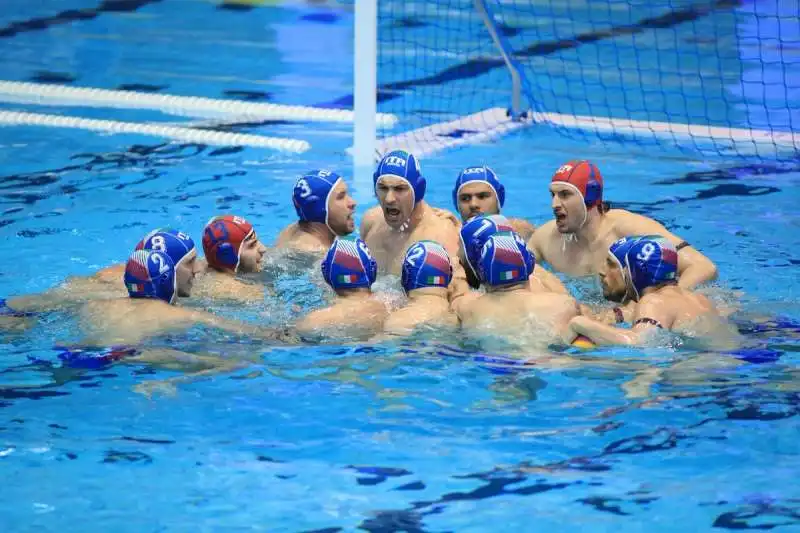 pallanuoto italia 8