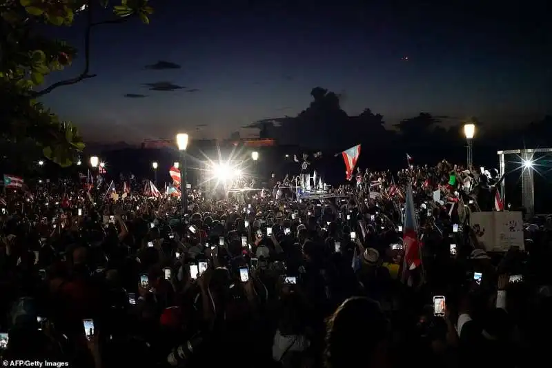 proteste contro ricky rossello' 3