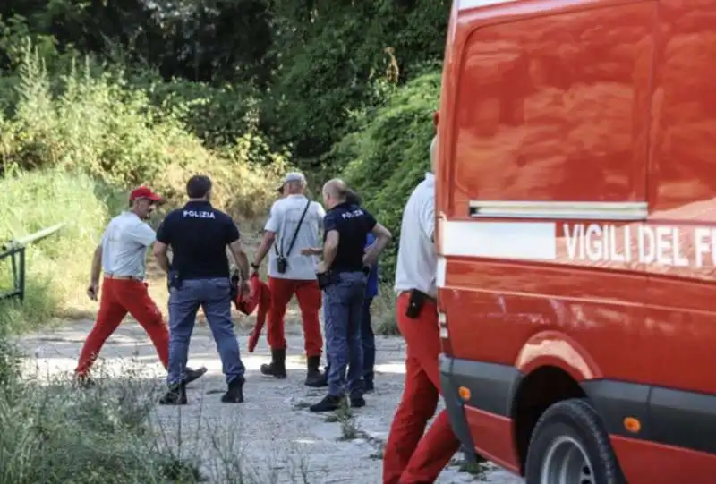 roma, neonata trovata morta nel tevere 4