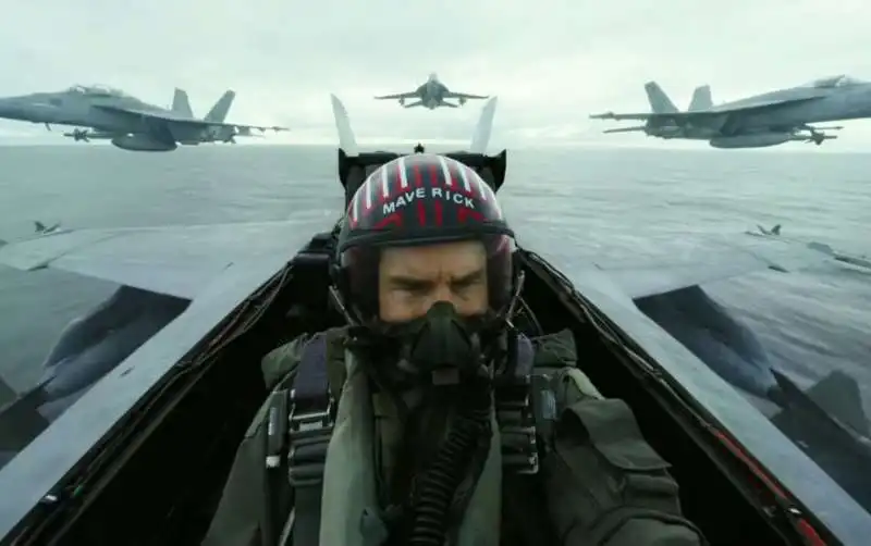 top gun maverick 2