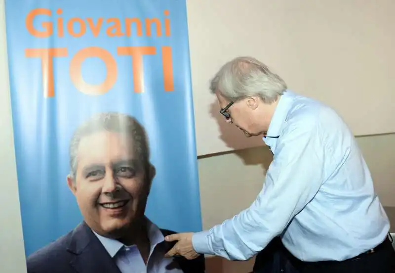 vittorio sgarbi alla convention di giovanni toti l'italia in crescita