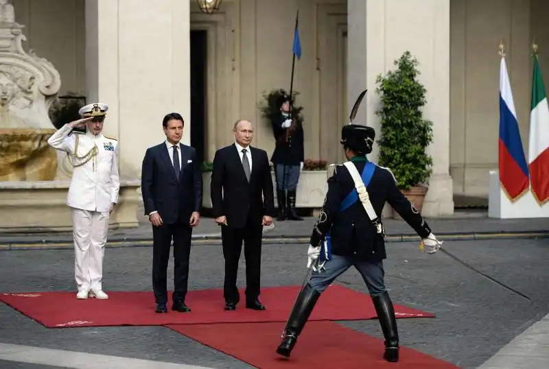 vladimir putin a palazzo chigi incontra giuseppe conte