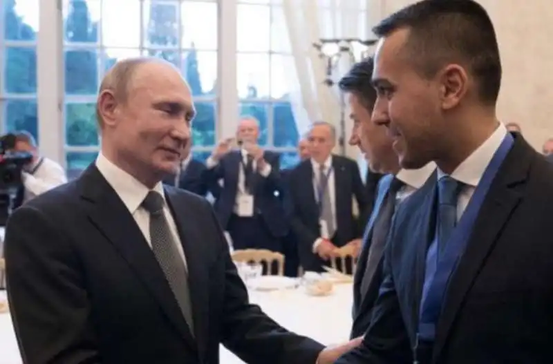 VLADIMIR PUTIN CON LUIGI DI MAIO