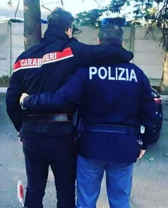 carabiniere e poliziotto