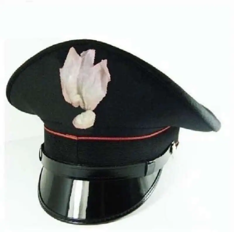 CARABINIERI E COCAINA