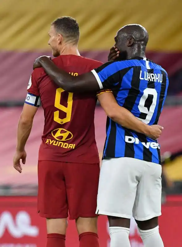 dzeko e  lukaku  foto mezzelani gmt036