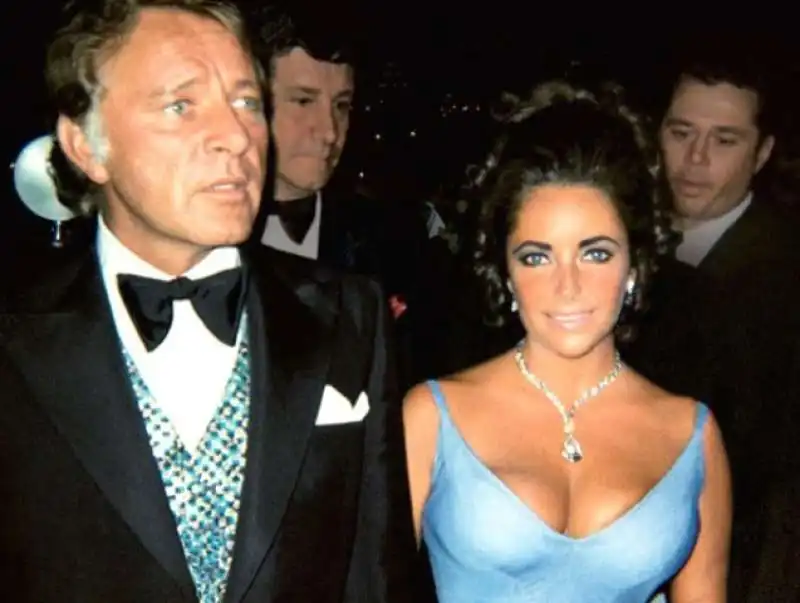 elizabeth taylor e richard burton  17