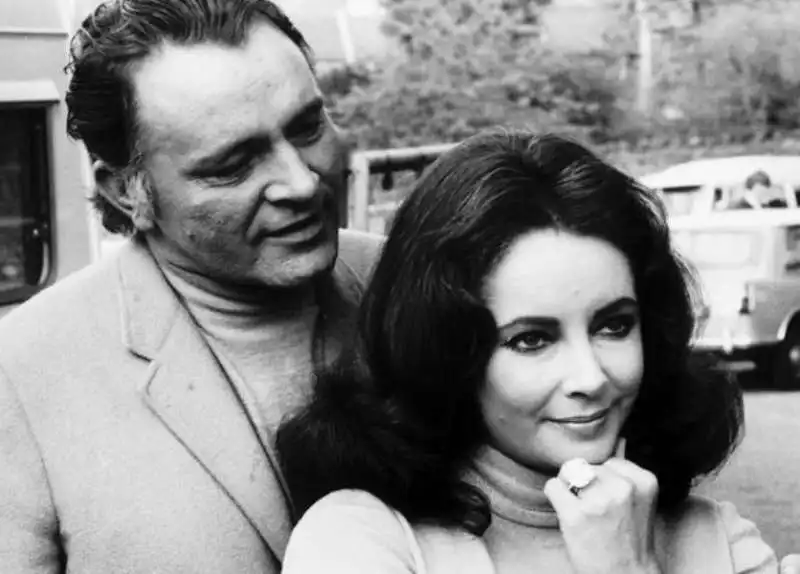 elizabeth taylor e richard burton  2