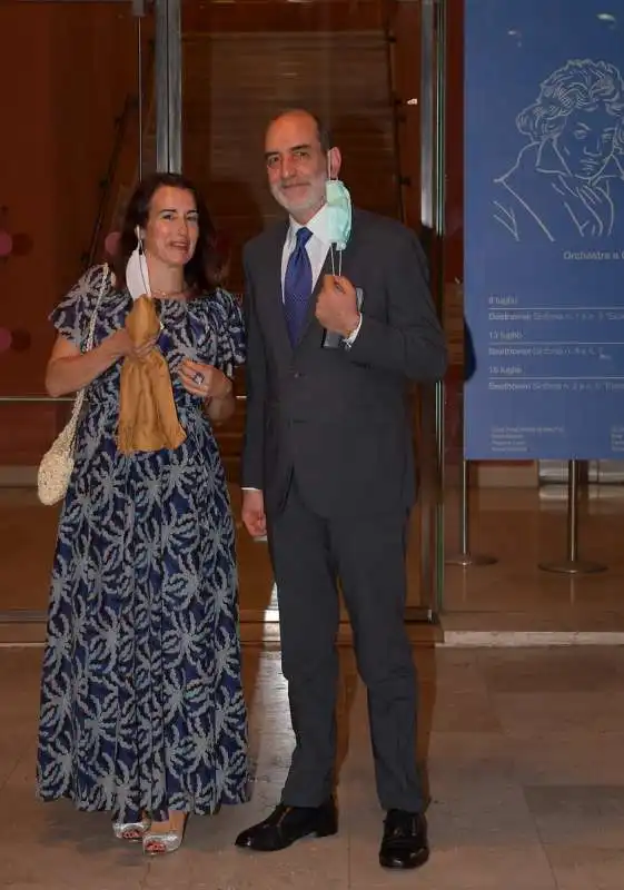 giovanni grasso e la moglie ilaria  foto di bacco (2)