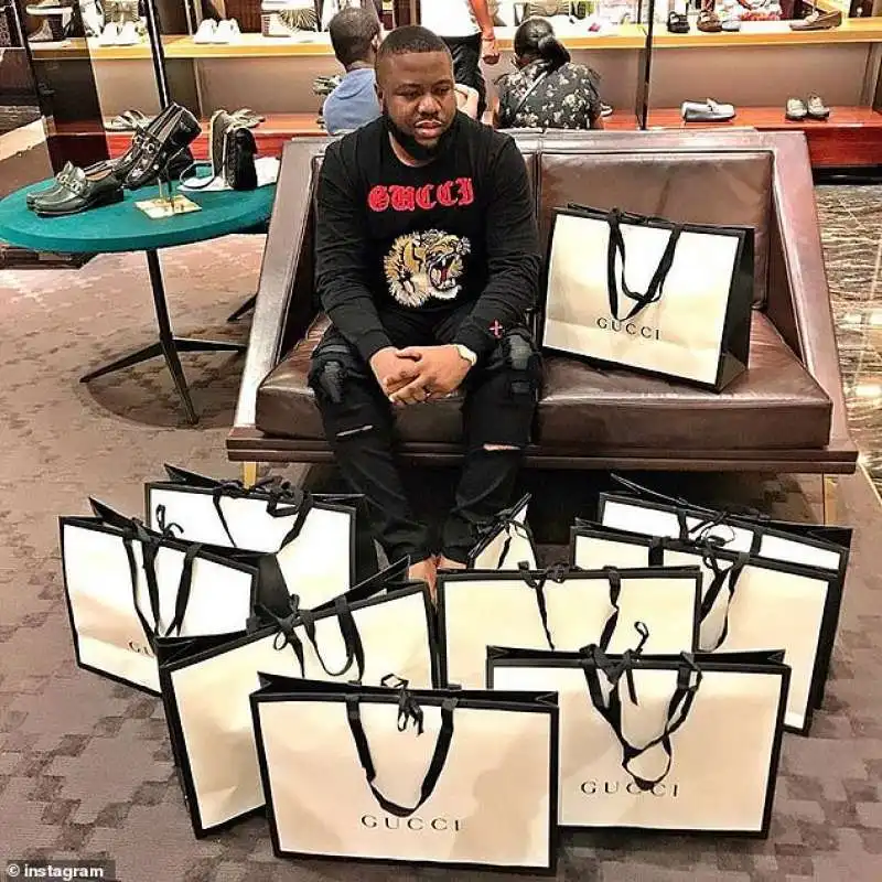 hushpuppi fa shopping da gucci 