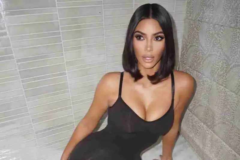 kim kardashian copia