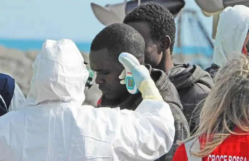 migranti controlli coronavirus 2