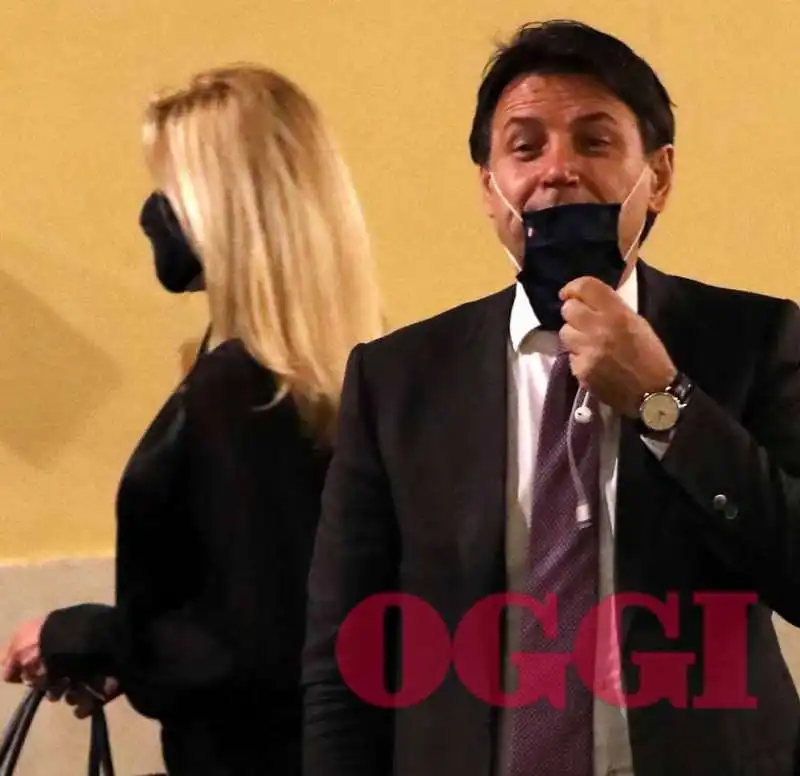 olivia paladino e giuseppe conte 10