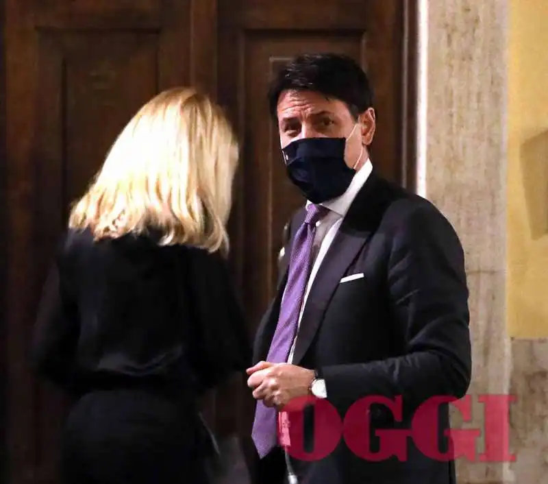 olivia paladino e giuseppe conte 11