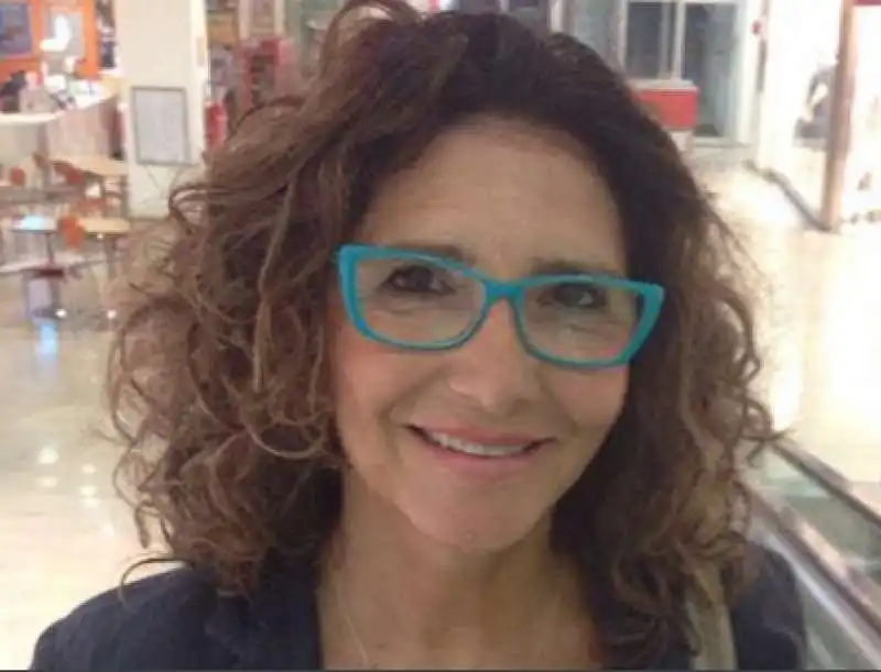 ANNAMARIA FIORILLO