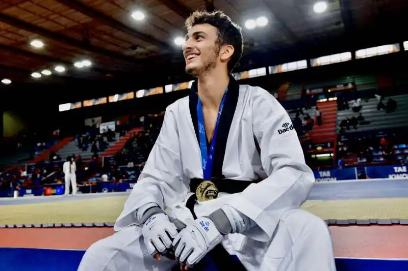 VITO DELL'AQUILA ORO NEL TAEKWONDO A TOKYO 2020  