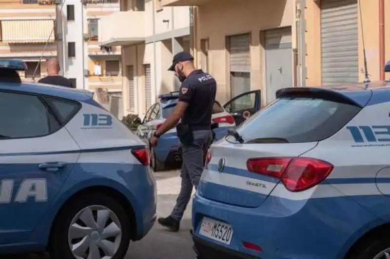 cagliari   uccide il coinquilino per la lavatrice accesa 2