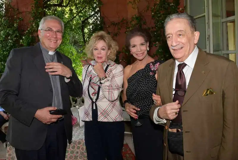 don vincenzo d adamo  edoarda crociani  marisela federici  giuseppe sansovino  foto di bacco