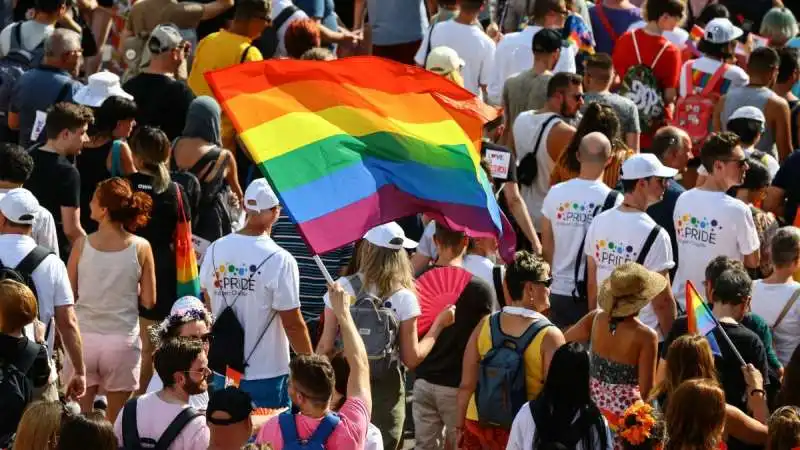 gay pride budapest