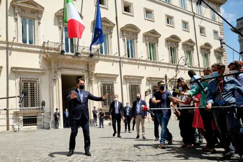 GIUSEPPE CONTE DOPO L INCONTRO CON MARIO DRAGHI