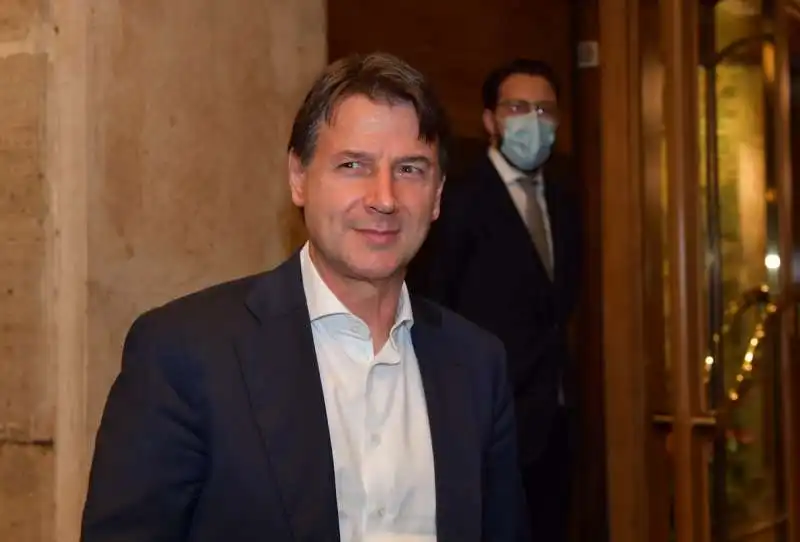 giuseppe conte  foto di bacco (8)