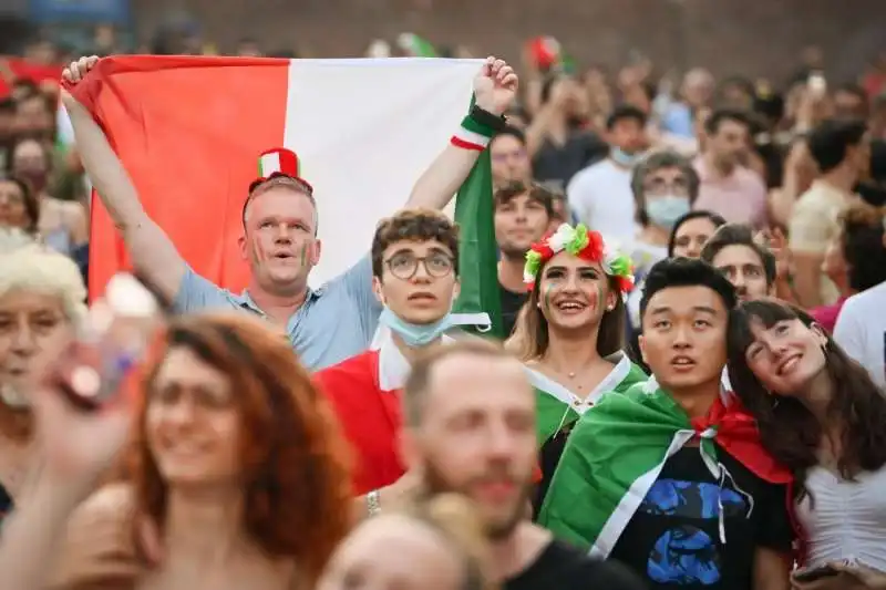 italia inghilterra a bologna 11