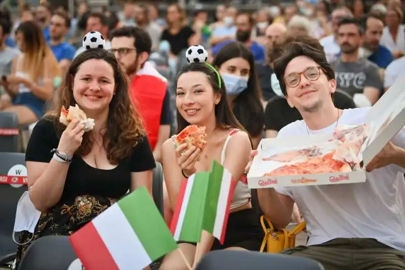 italia inghilterra a bologna 13