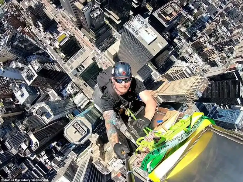 James Marksbury sul Chrysler Building 3